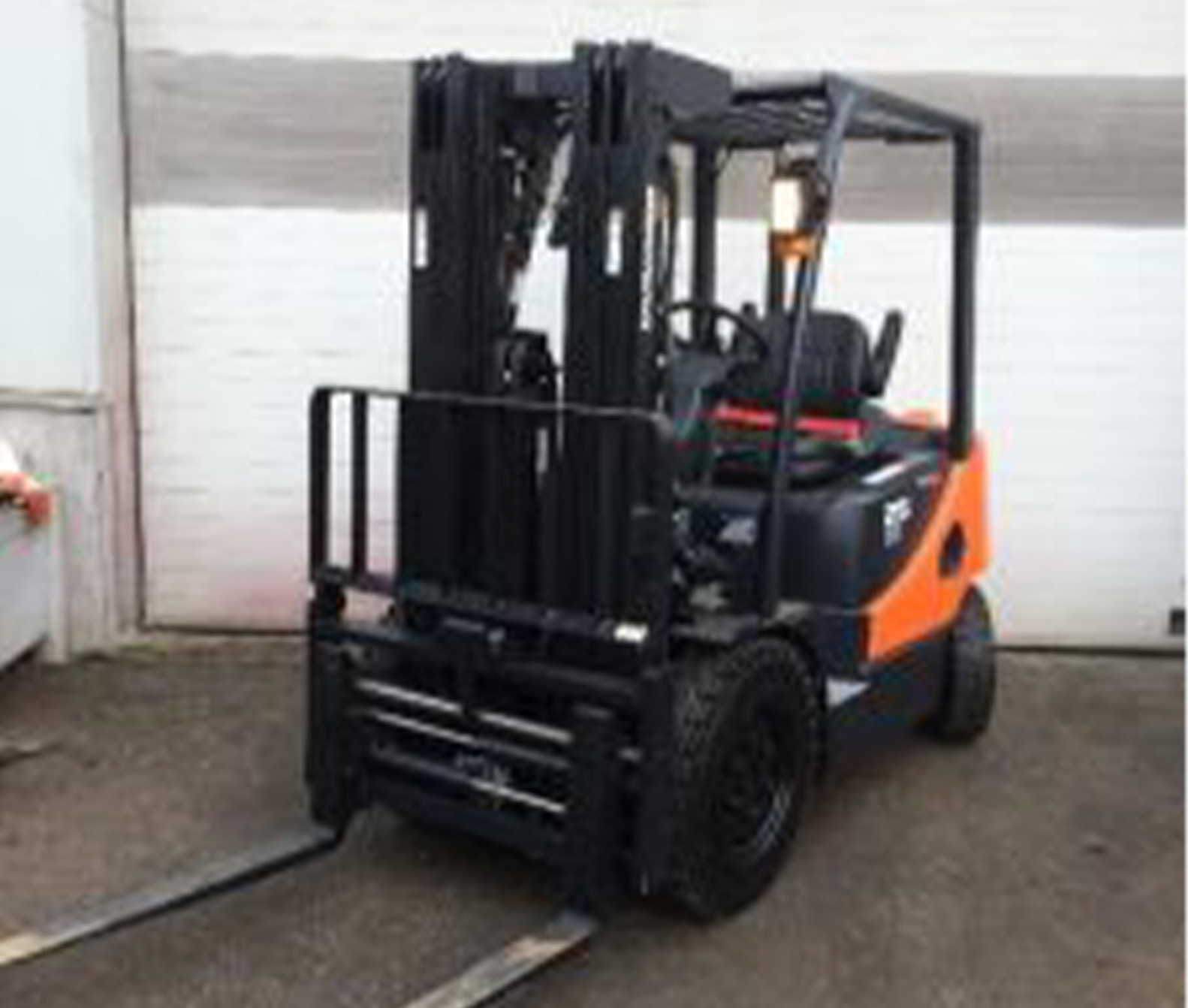 electric diesel and petrol forklifts
